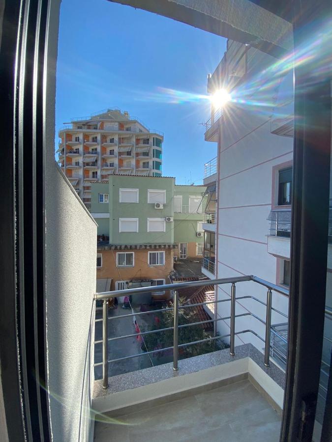 City Glow Apartments Sarandë エクステリア 写真